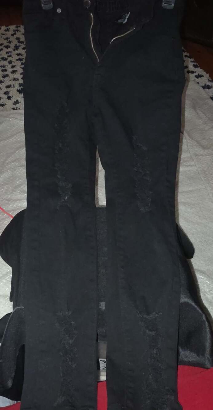 VIP Jeans Black Distressed Skinny Jeans Size 7/8 Style 2-21024356K